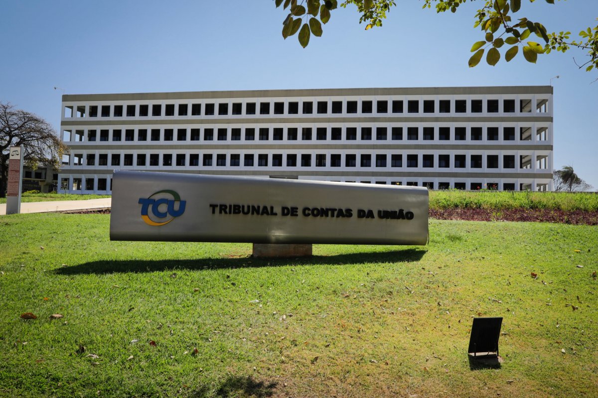TCU propõe ao Congresso elevar penduricalhos em até 40% após liberar supersalários fora do teto