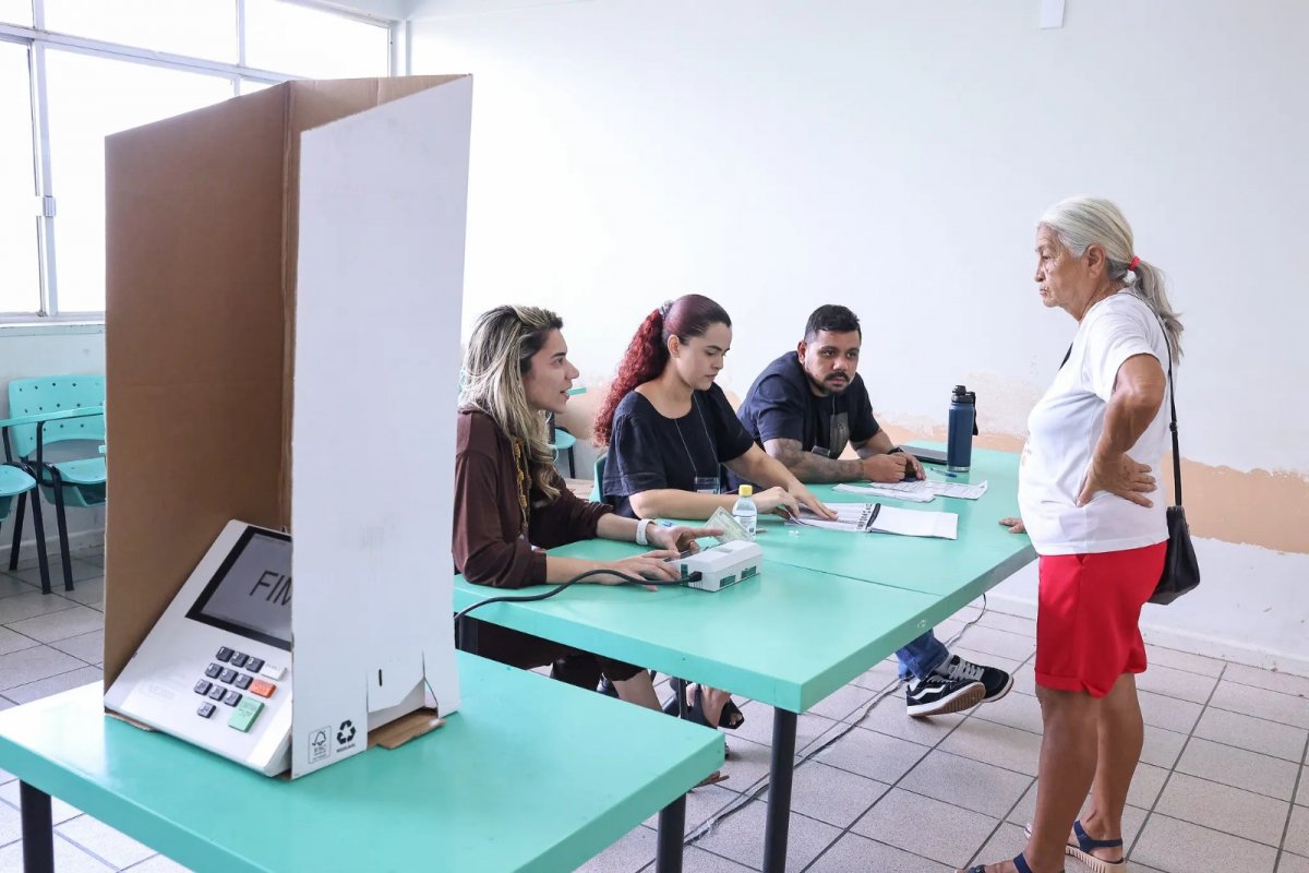 Eleitorado brasileiro cresce em 2026 e chega a 158,7 milhões aptos a votar