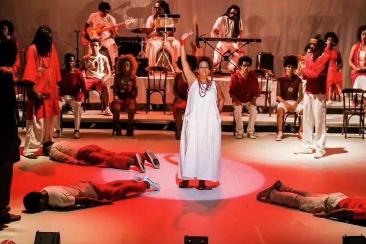 Bando de Teatro Olodum abre inscrições para oficina de formação artística em Salvador