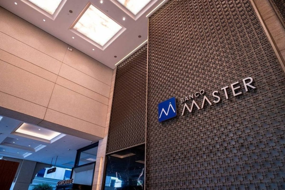 Banco Master repassa dívida de R$ 3,6 bilhões a gestora investigada