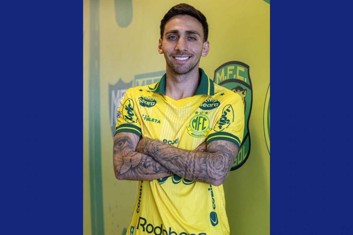 Ex-Vitória é anunciado por outro clube da Série A; veja