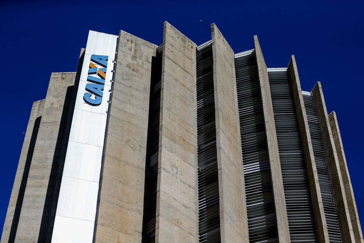 PF investiga desvio de R$ 45 milhões de correntistas da Caixa Econômica Federal
