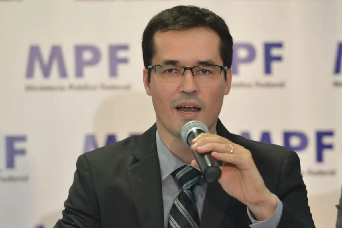 Deltan Dallagnol pede ao TRE que informe se ele está inelegível