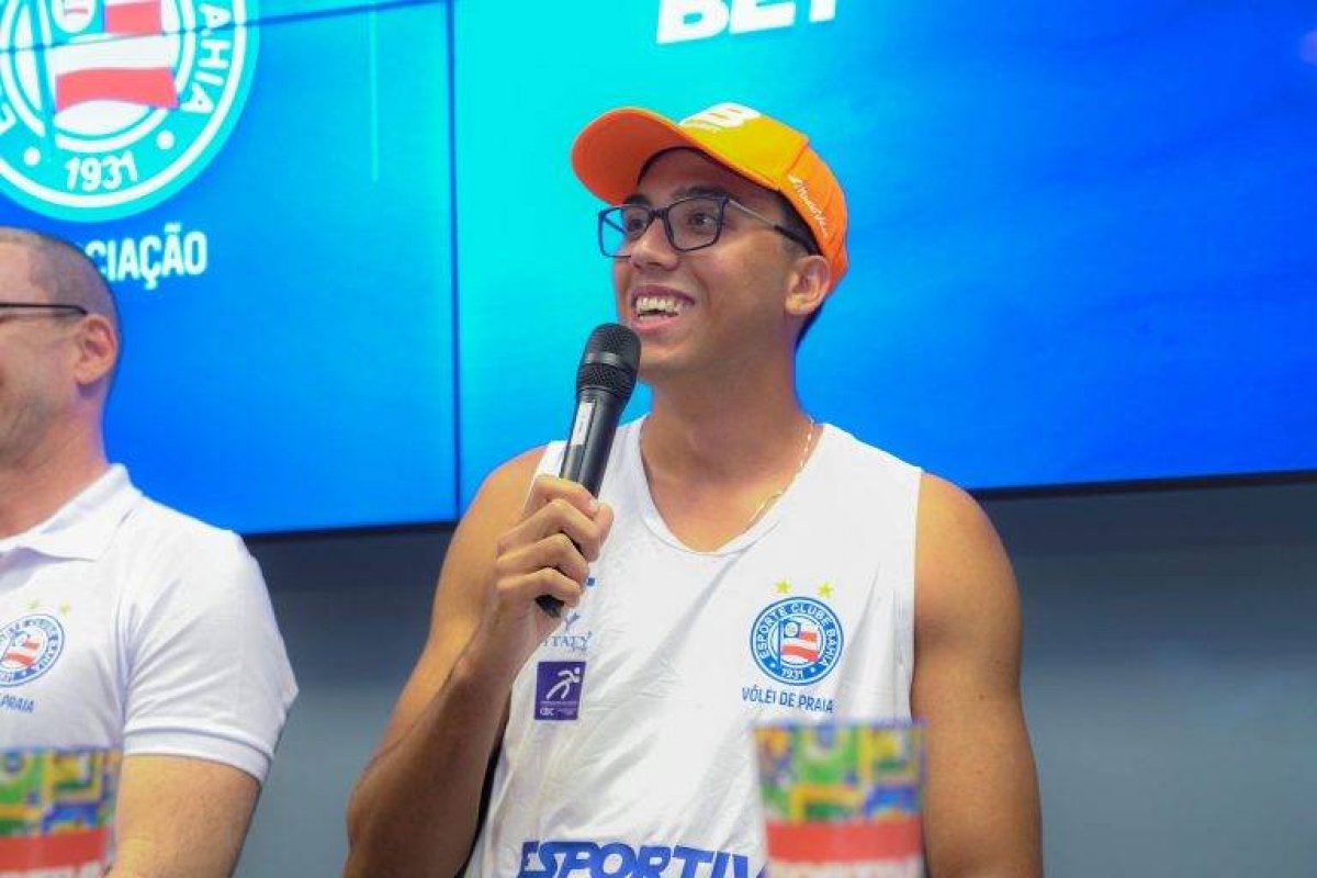Vôlei de praia: com Pedro, Bahia Associação disputa etapas do Brasileiro e Mundial no Rio