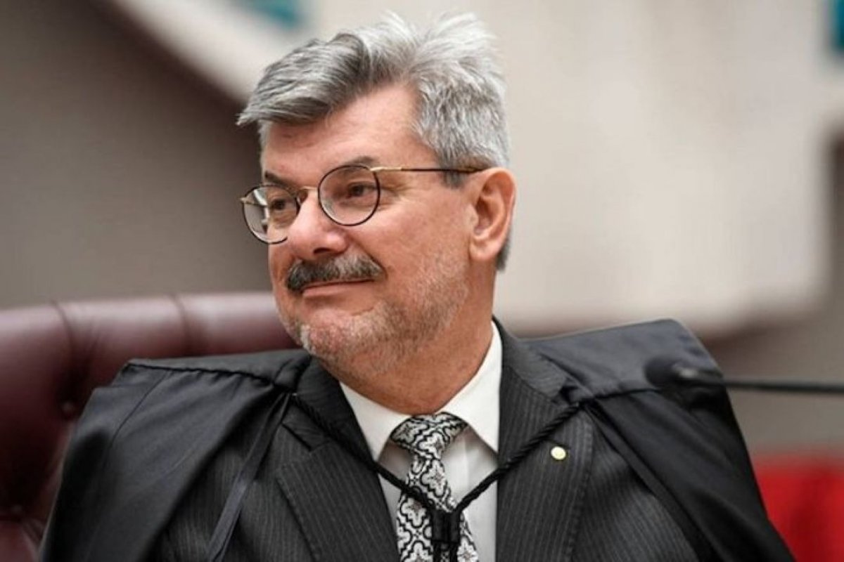 STF autoriza PF investigar Marco Buzzi por venda de sentença