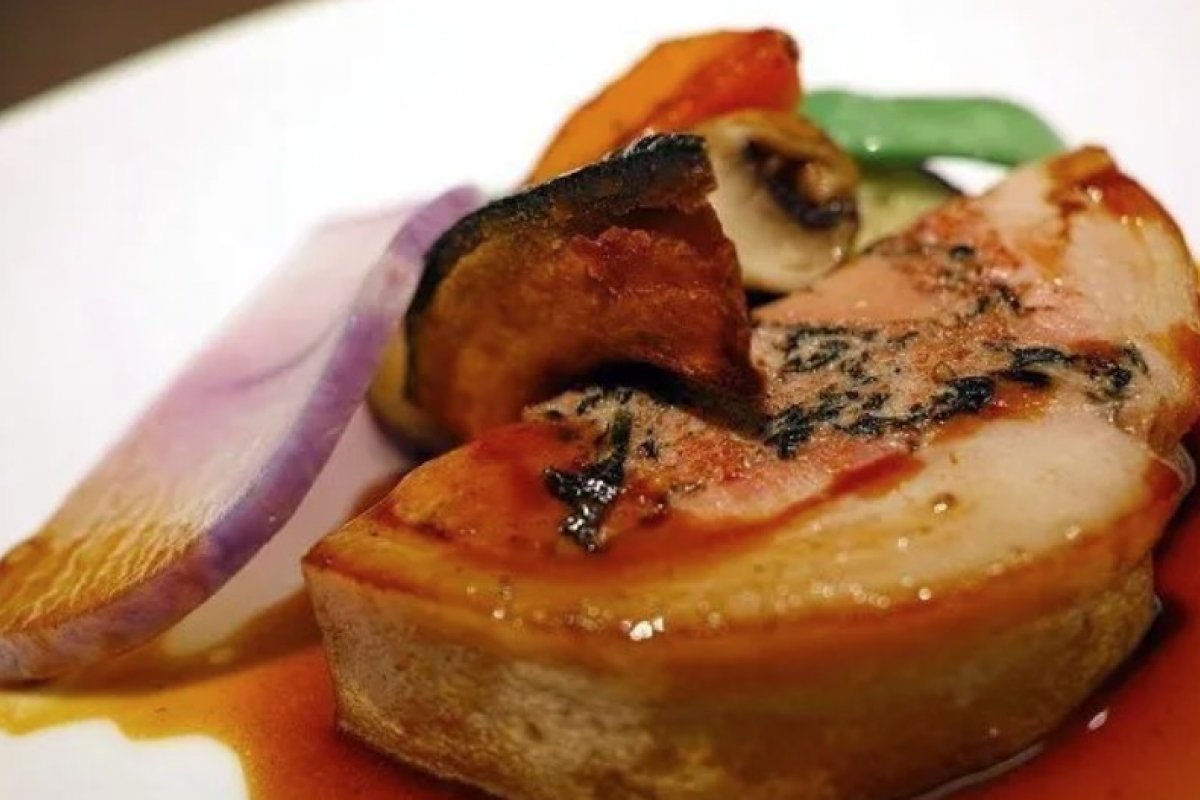 Lula sanciona lei que barra produção e comercialização de foie gras 