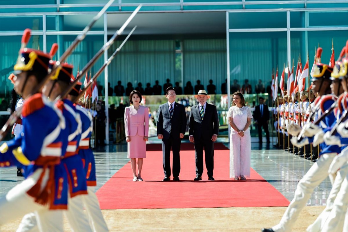 'Guerreiras do K-Pop’: Lula destaca influência da cultura sul-coreana durante encontro com Lee Jae-myung
