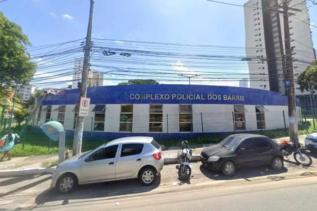 PM é preso por atirar em carro durante briga de trânsito na avenida Paralela
