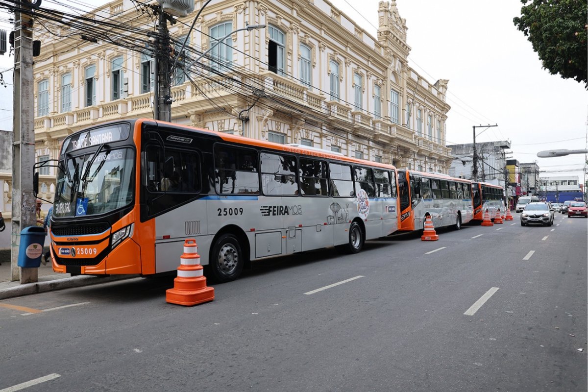 Estudantes de Feira de Santana têm até fim de agosto para revalidar cartão de meia-passagem 