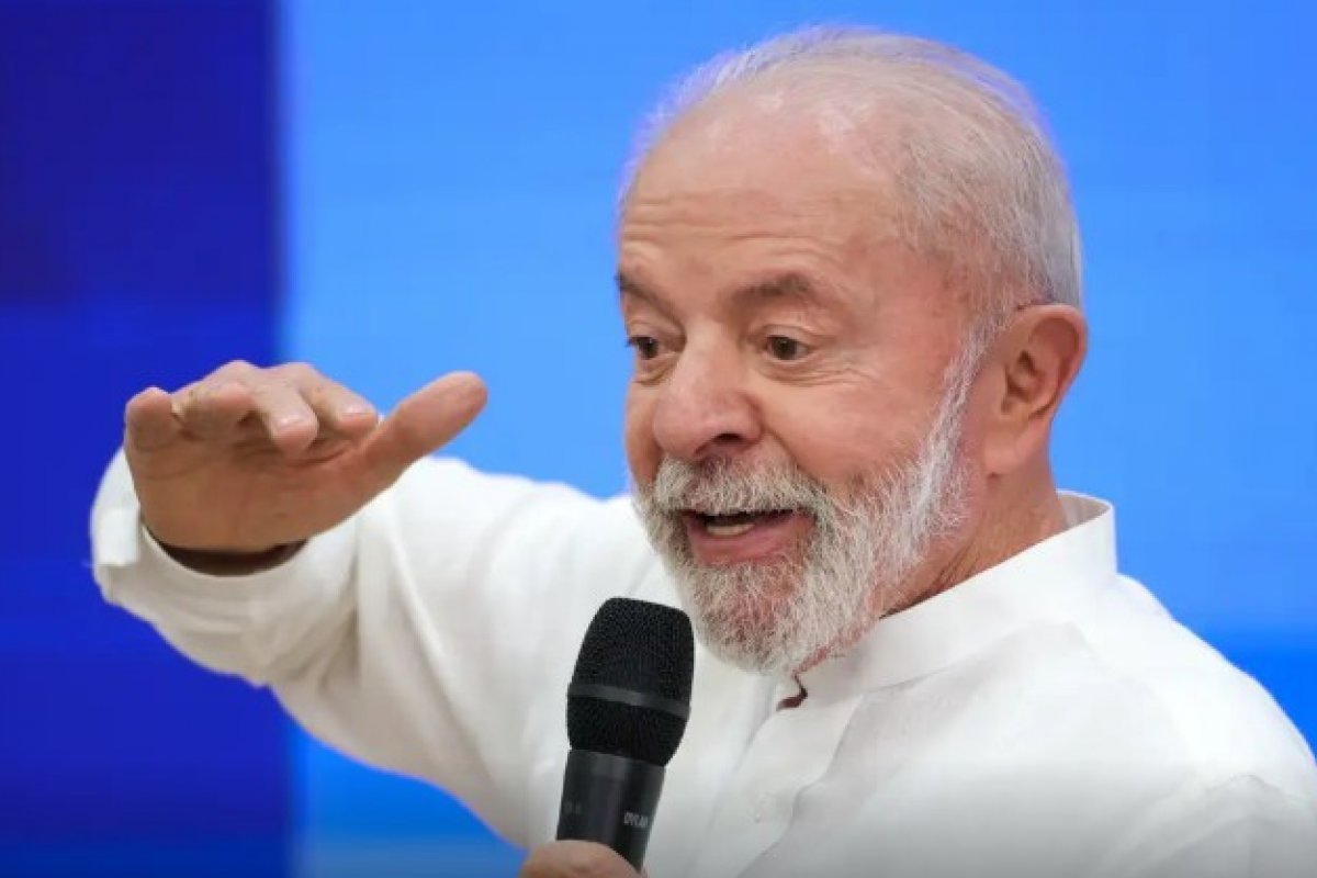 Atlas/Bloomberg: Lula é desaprovado por 51,2% dos brasileiros e aprovado por 47,6%