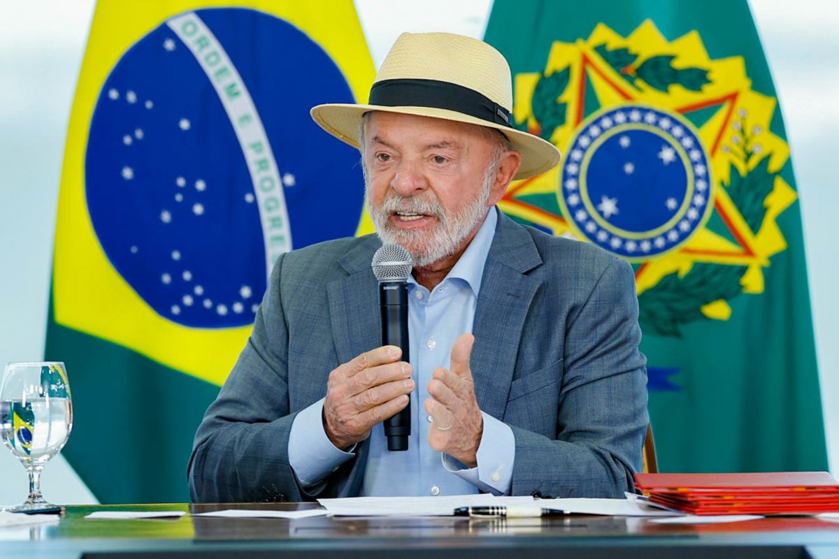 Congresso paraguaio emite nota de repúdio por fala de Lula sobre guerra no país