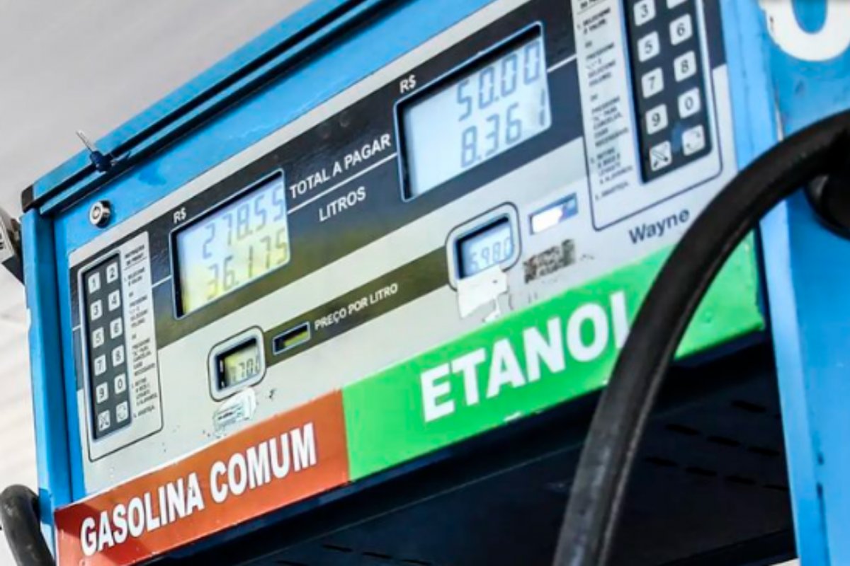 Gasolina misturada com etanol começa a valer neste sábado (1); saiba como cuidar do carro