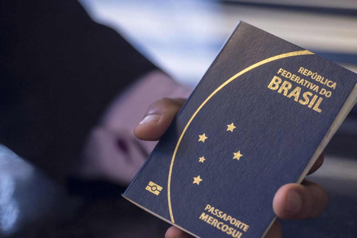 PF esclarece população sobre emissão de passaporte