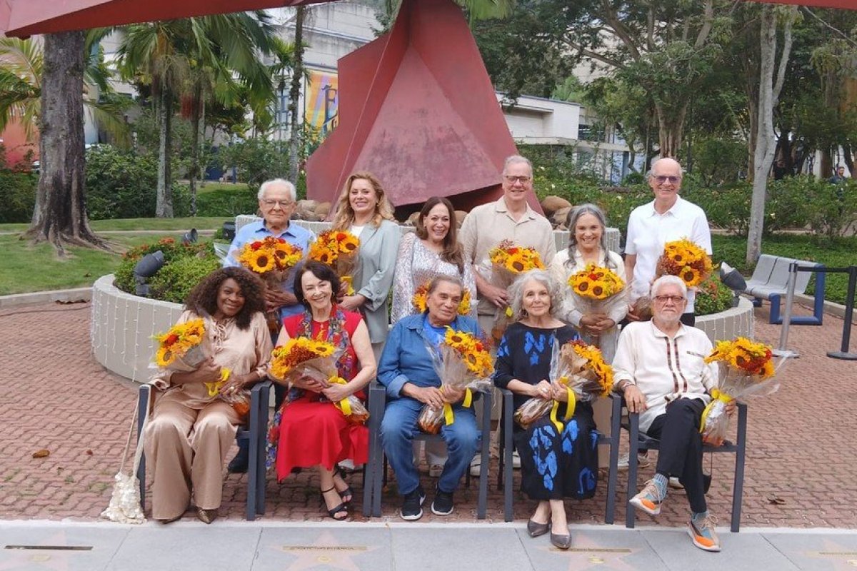 Mais famosos serão homenageados na Calçada da Fama da TV Globo!