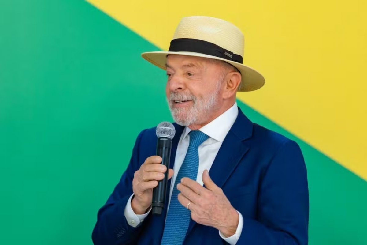 Vídeo: Lula comete gafe ao dizer que pretende tornar o Brasil 'um dos países mais respeitados do mundo no crime organizado' 