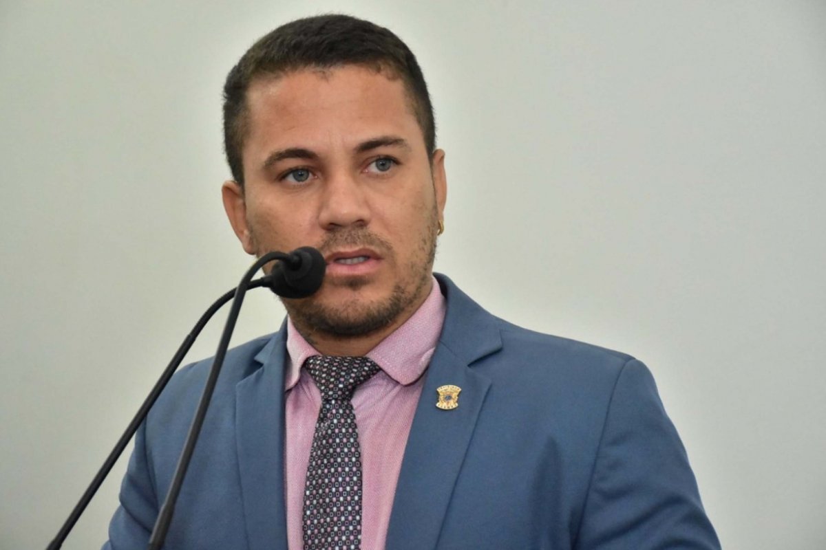 Vídeo: Vereador denuncia suposta cobrança de propina para liberar Habite-se em Feira de Santana