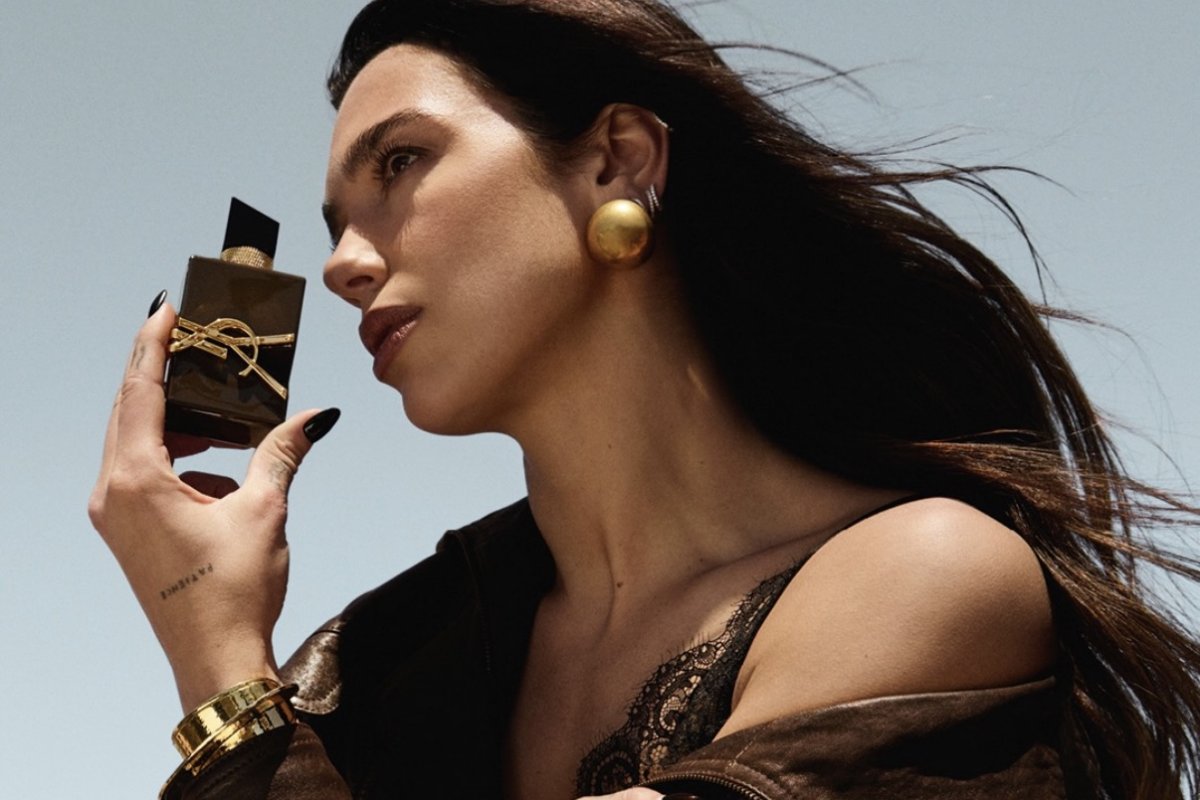 Dua Lipa, YSL Beauty e a nova disputa pelo desejo nas redes sociais! 