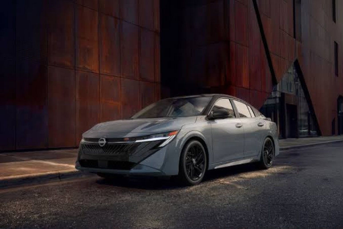 Nissan Sentra saiu de linha no Brasil mas ganhou novidades nos EUA