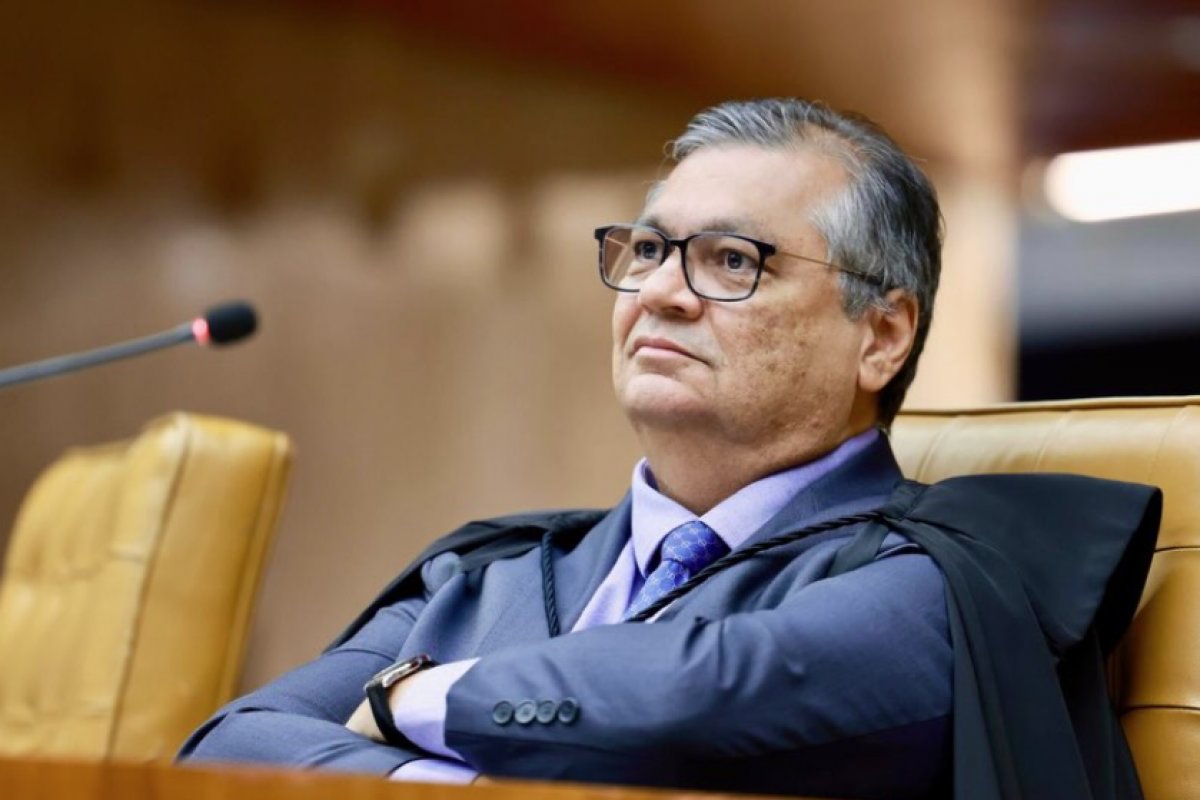 Flávio Dino participa de aula especial na Faculdade de Direito da UFBA sobre processo eleitoral