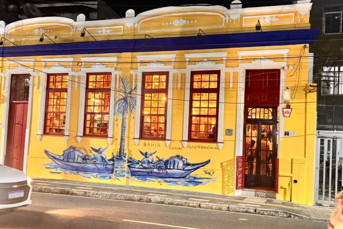 TarcioV apresenta a exposição “Onde a Bahia Permanece” na Casa de Tereza!
