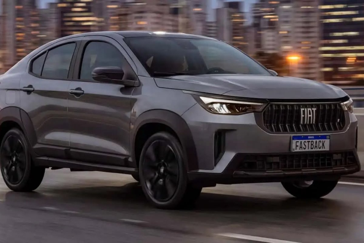 Fiat Fastback ganha 2 versões na linha 2027: veja os preços 