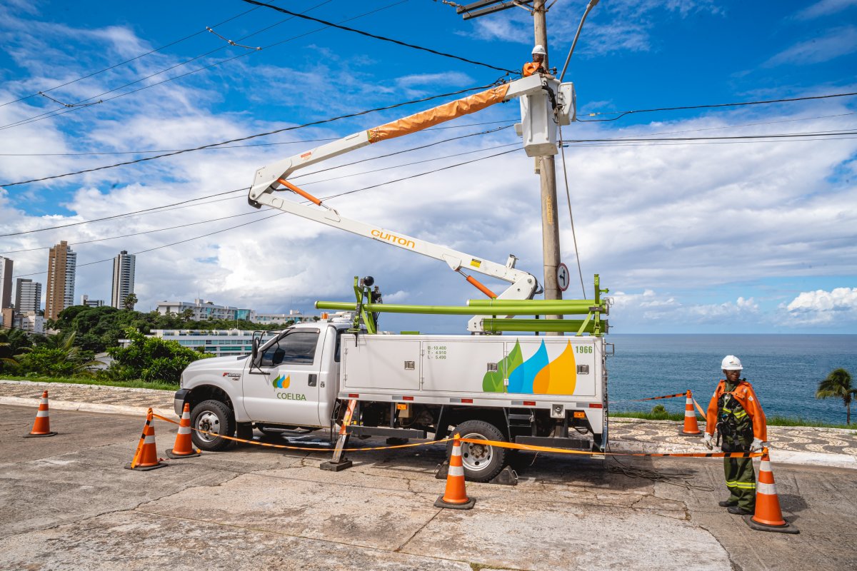 Energia será suspensa para manutenção em 53 bairros de Salvador