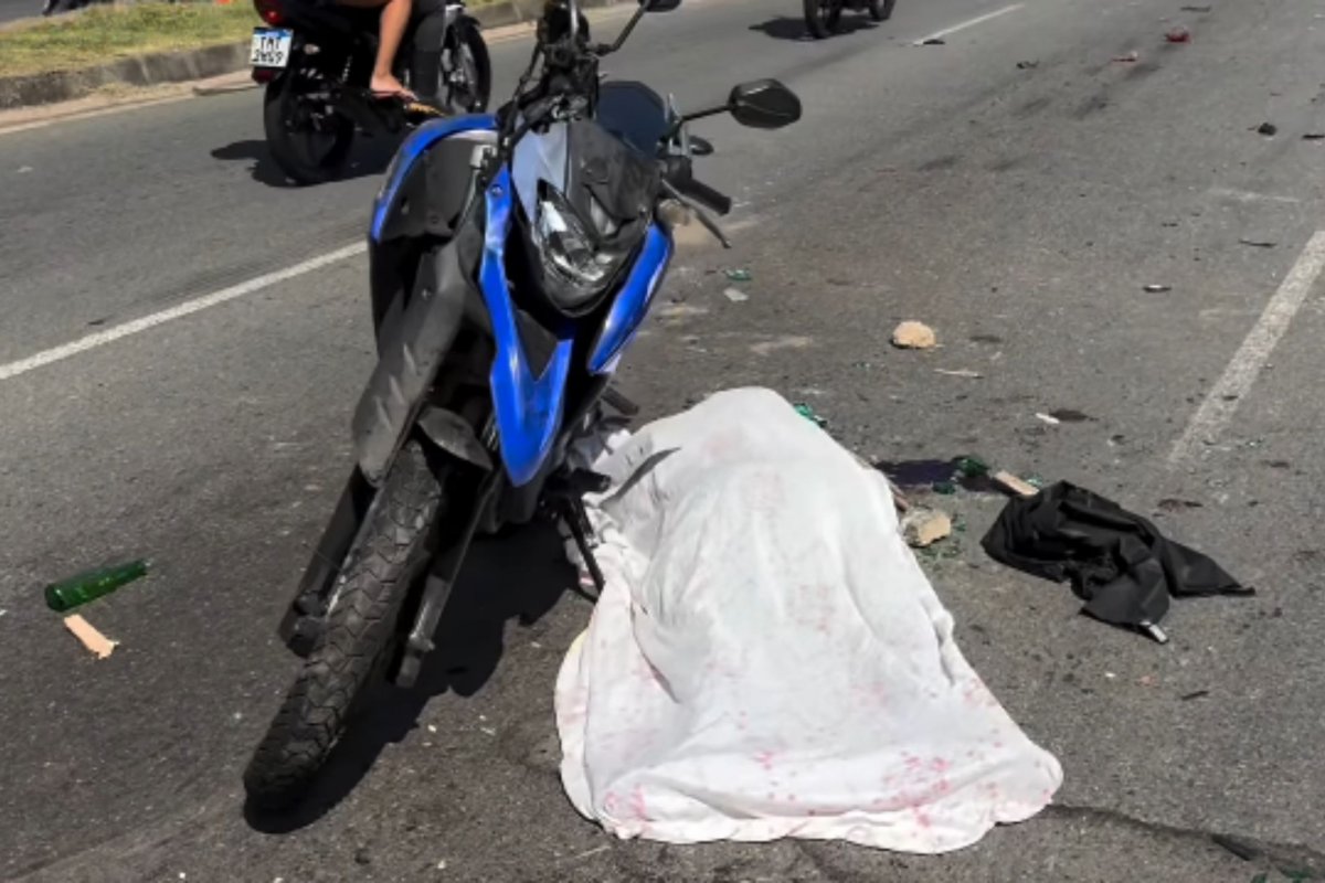 Vídeo: torcedor do Bahia morre após ser perseguido e espancado horas antes de Ba-Vi em Salvador