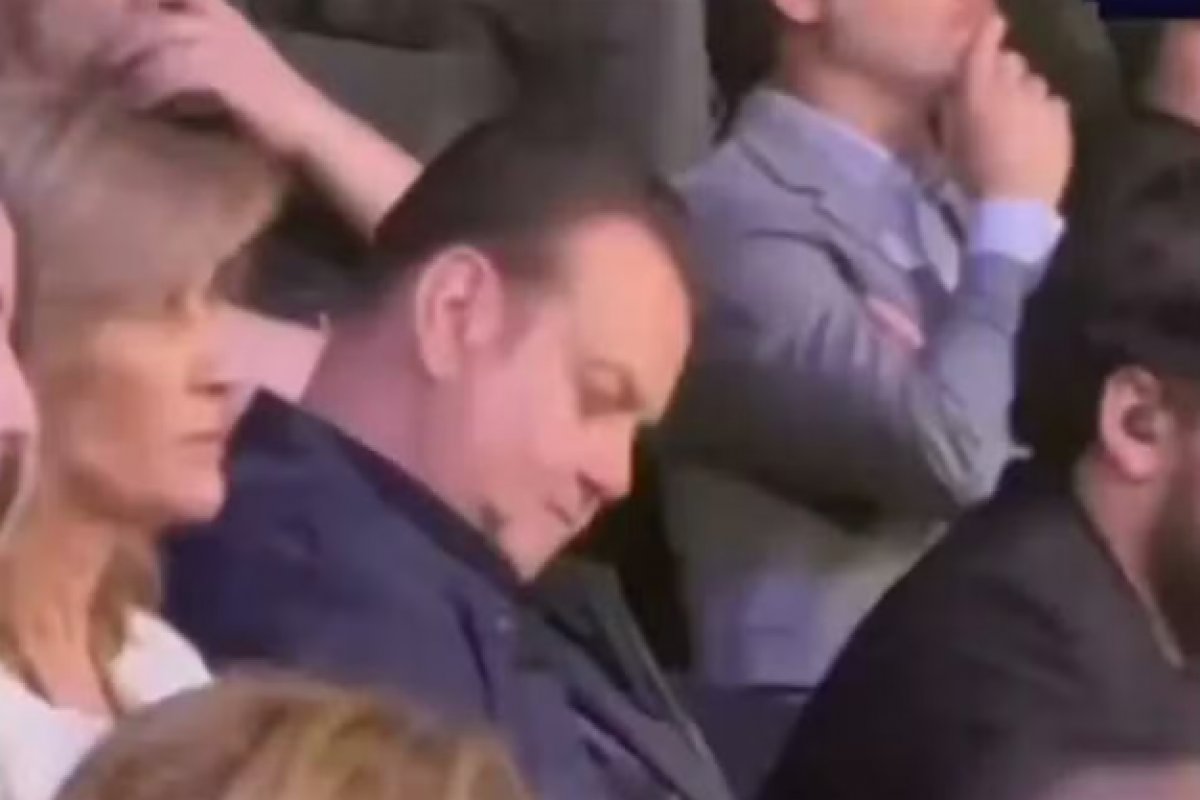 'Vai dormir tranquilo igual ao Kassab', brinca Caiado após vídeo de vice cochilando no debate
