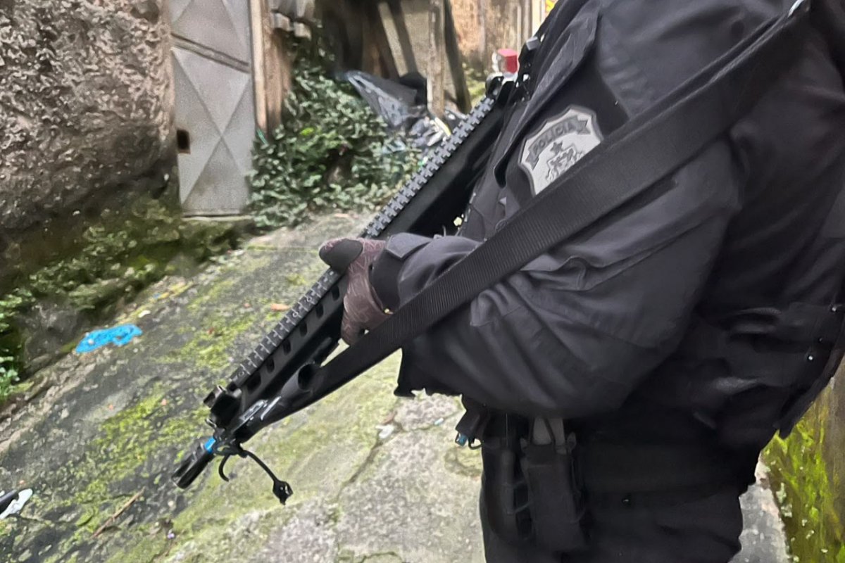 Cinco foragidos da Justiça são presos no interior da Bahia em operação policial