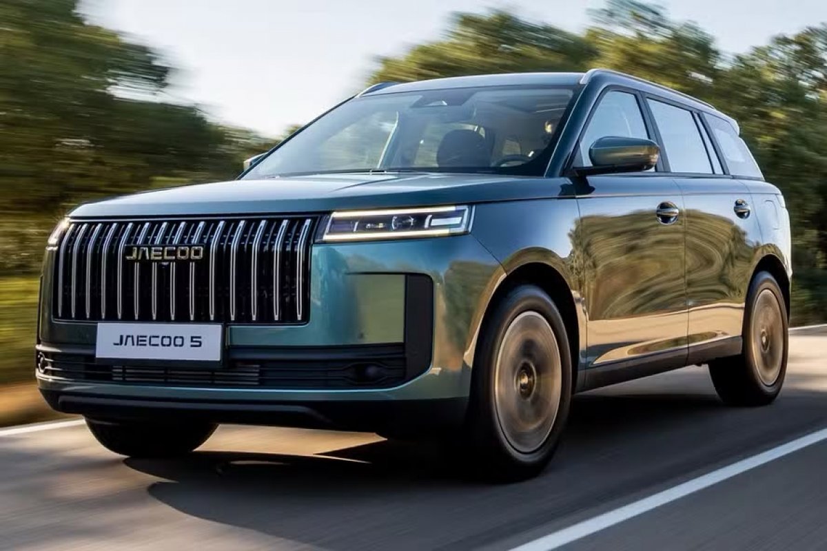 Jaecoo 5 terá motor híbrido de 224cv e chega ainda este ano 