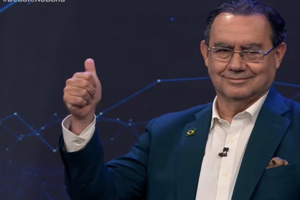 Augusto Cury lidera buscas no Google durante primeiro debate presidencial 