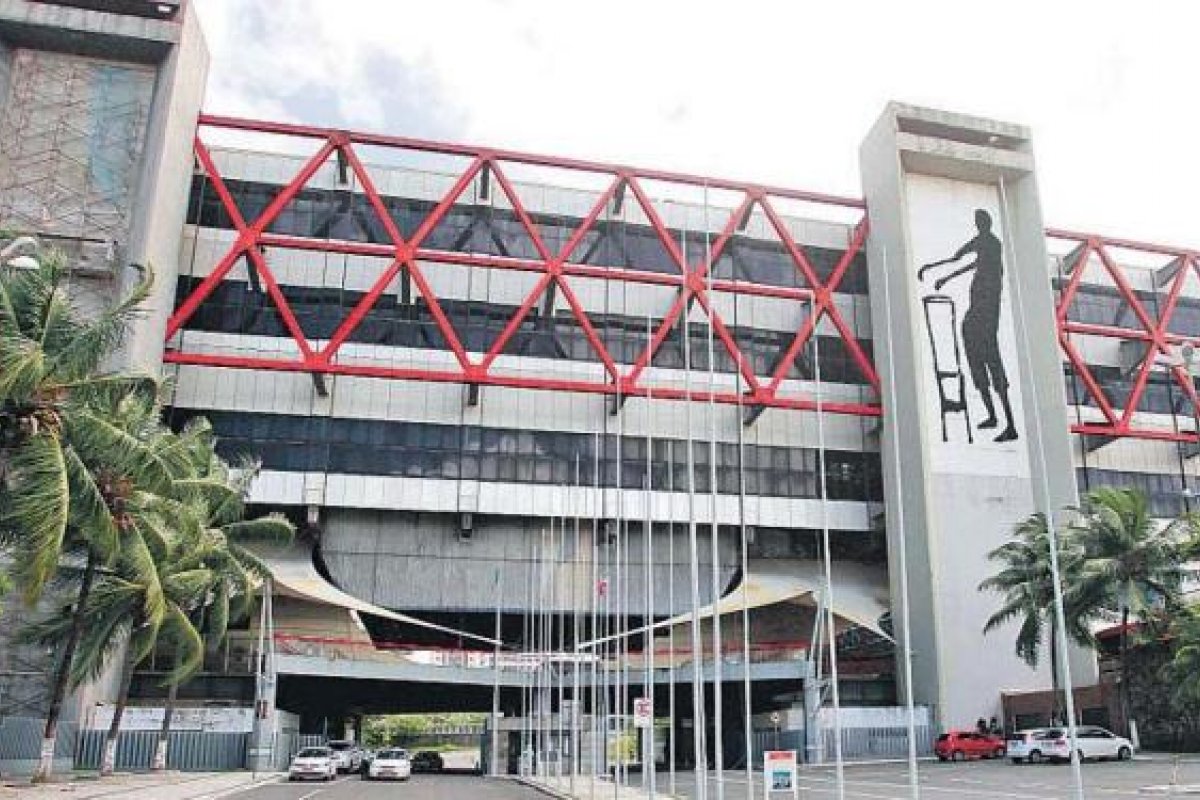 Governo homologa leilão do antigo Centro de Convenções