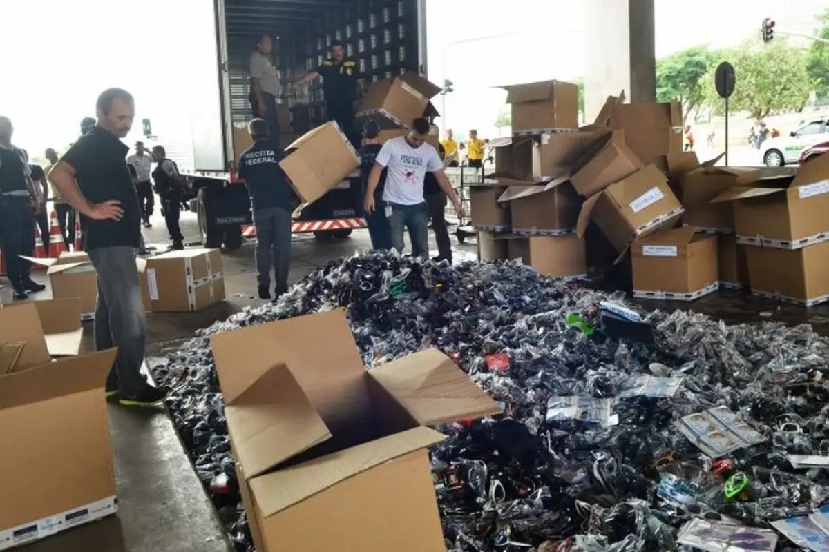 Contrabando e pirataria causam perda de quase R$ 500 bilhões em 2025, indica levantamento