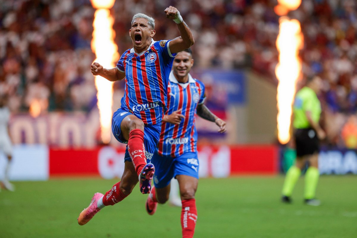 Bahia vira sobre o Internacional, vence na Fonte Nova e entra no G5