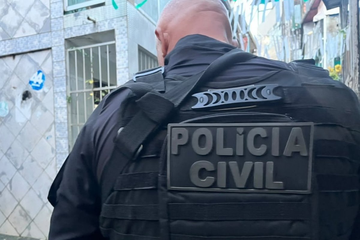 Homem é preso por invadir casa e agredir ex-companheira grávida