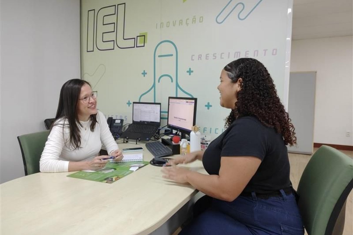 Com bolsas de até R$ 2.400, IEL abre mais de 500 vagas de estágio na Bahia 