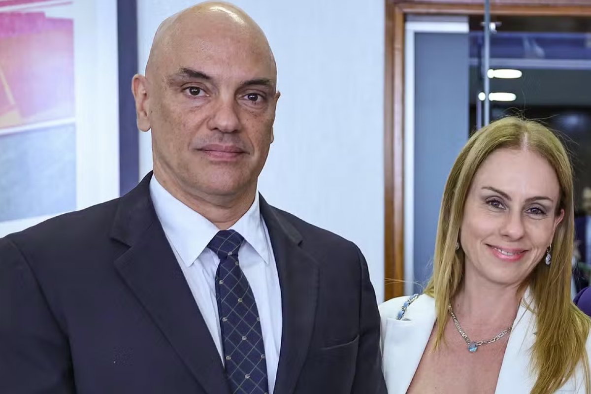 Contrato entre Master e escritório de esposa de Moraes previa defesa junto à PF 