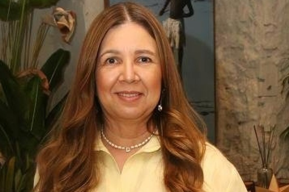 Arquiteta Dinah Lins recebe convidados, para um encontro especial de despedida da CASACOR Bahia 2026! 