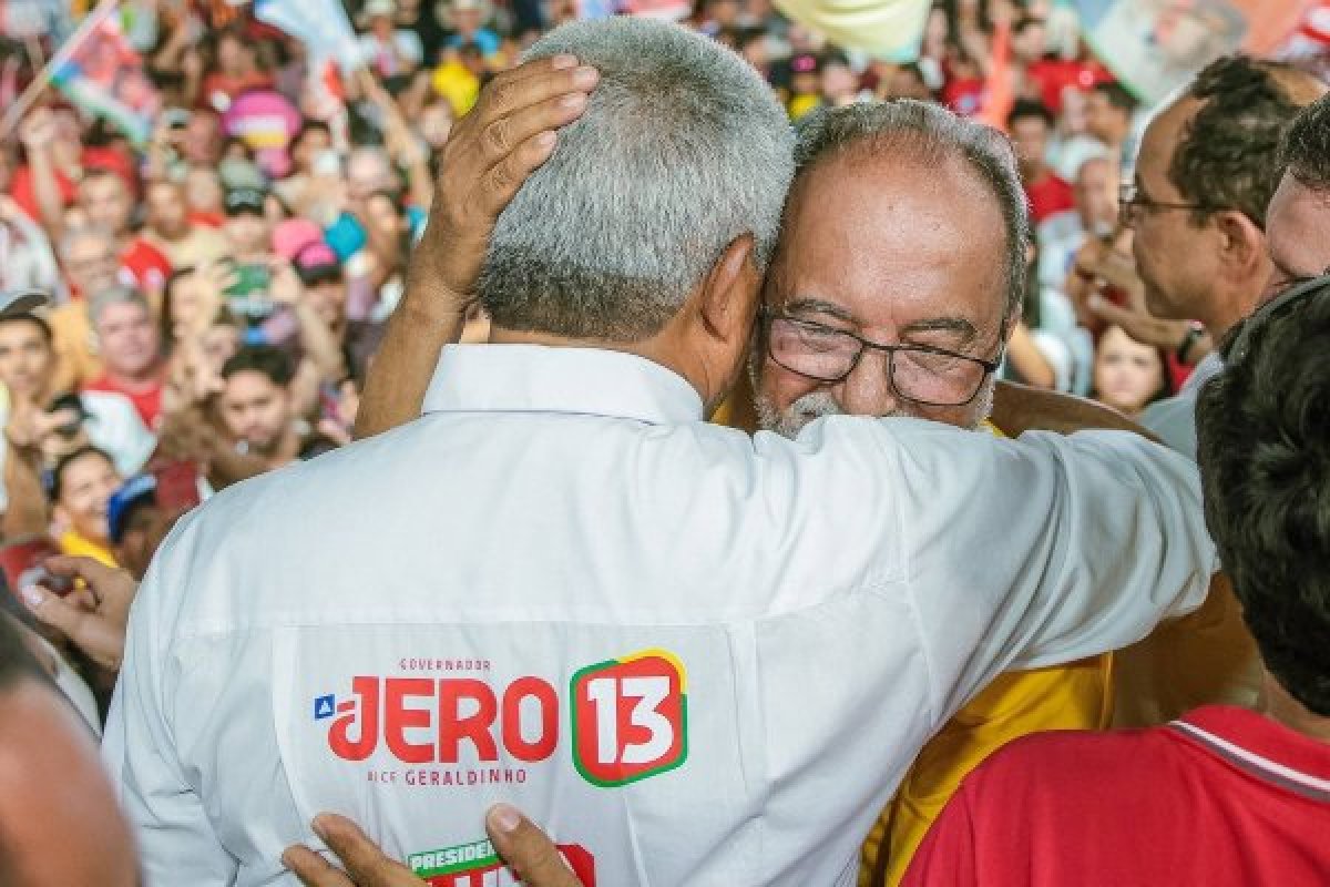 Vídeo: ACM Neto é criticado por ex-apoiador no interior da Bahia: "O nosso adversário não tem nada, não tem o que mostrar"