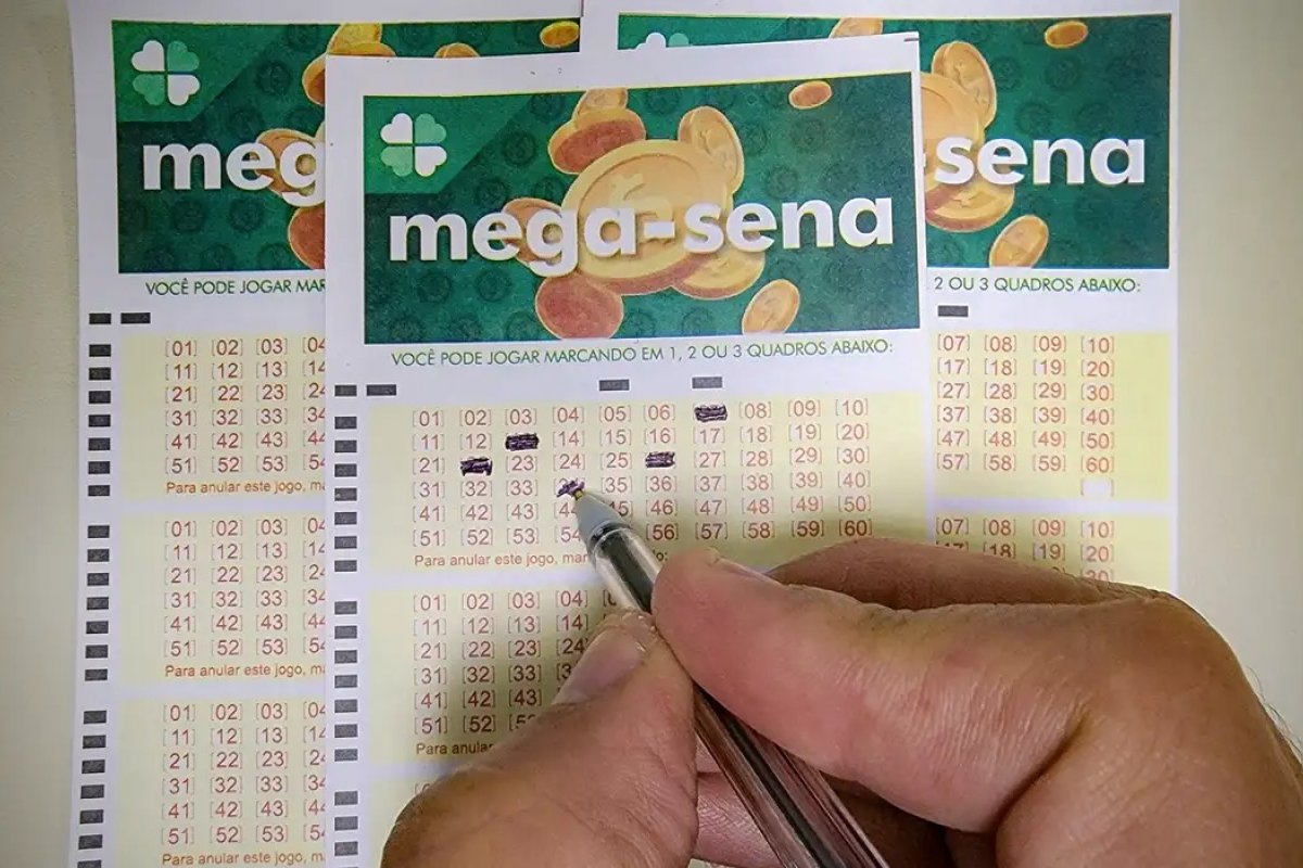 Mega-Sena pode pagar R$ 48 milhões neste domingo (6)