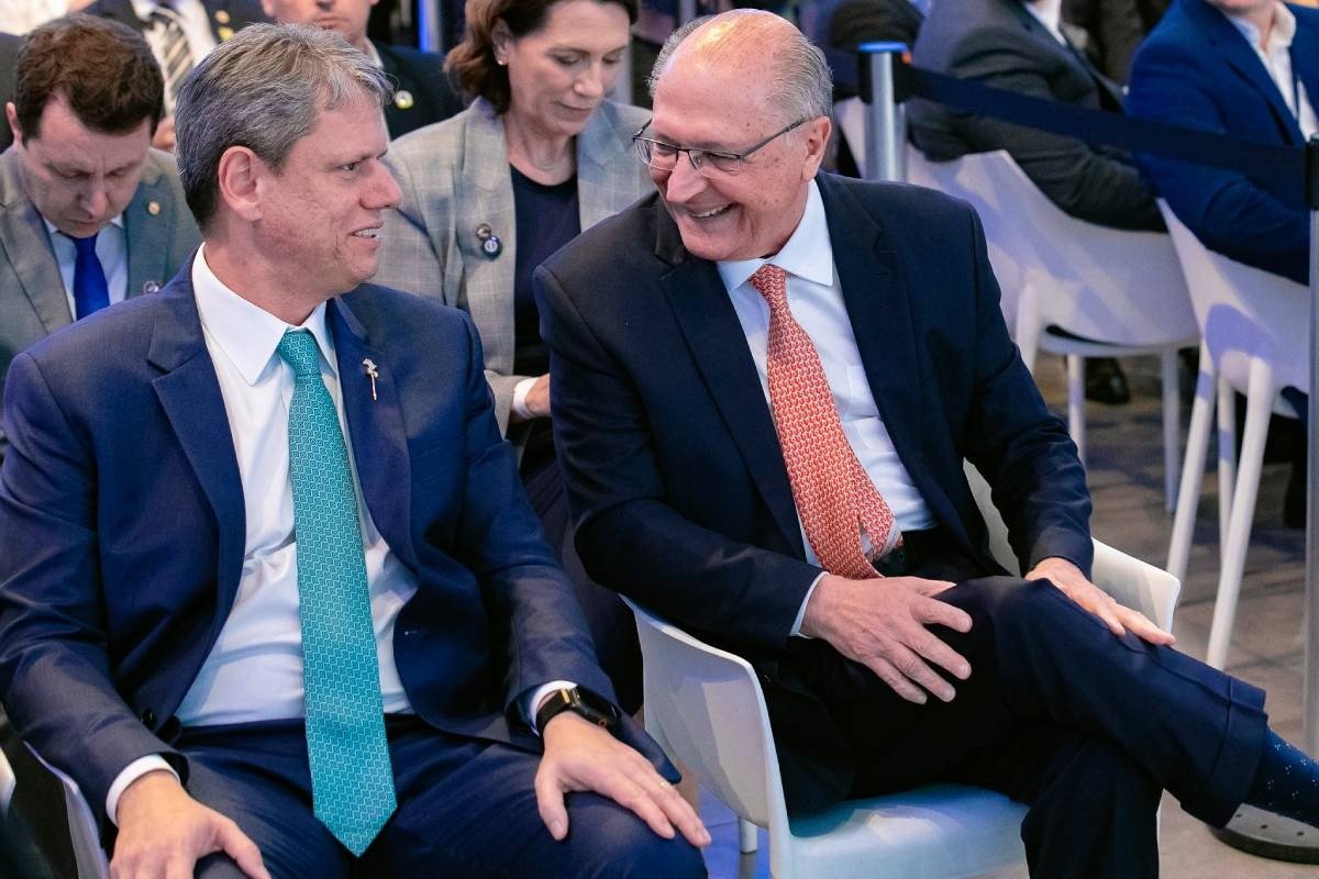 Alckmin defende investigação de Tarcísio por suposta ligação com Banco Master