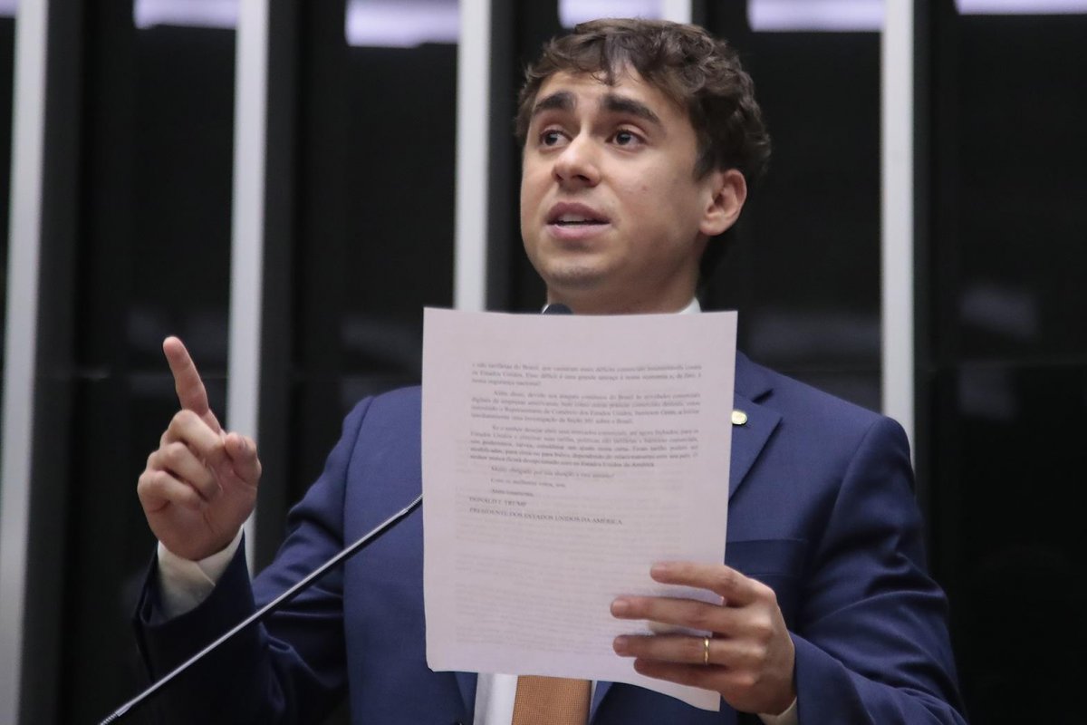 PT pede inegibilidade de Nikolas Ferreira por usar documentos falsos da PF