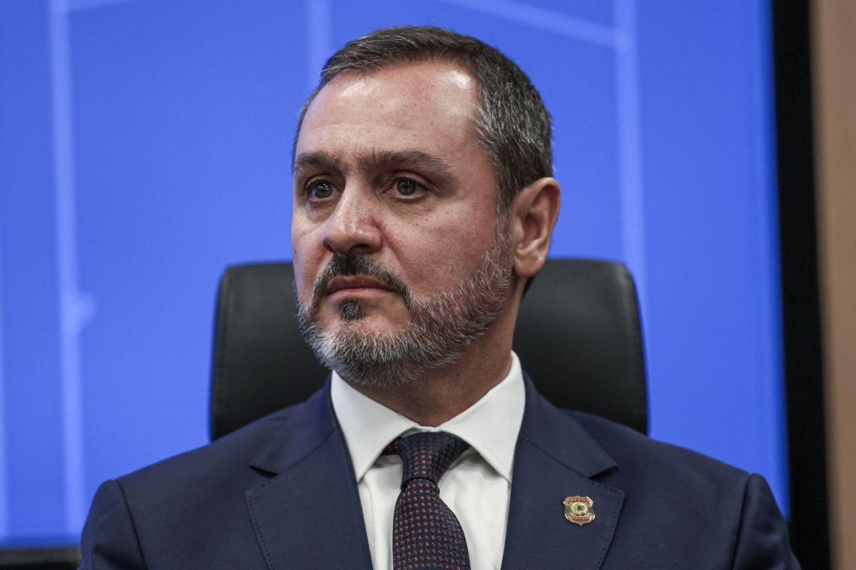Após afastamento de Andrei Rodrigues, chefes regionais da PF defendem entrega coletiva de cargos