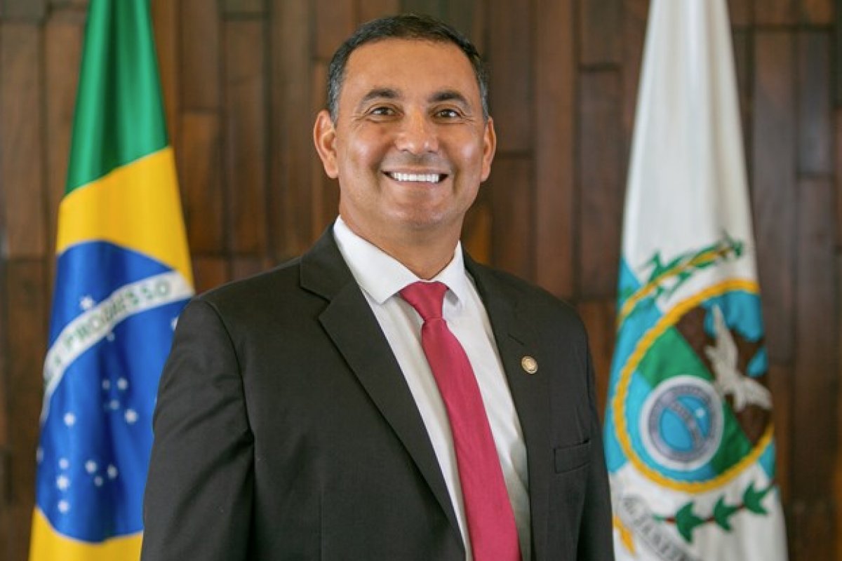 TRE-RJ veta candidatura de deputado estadual do PT por suspeita de vínculo com o crime organizado