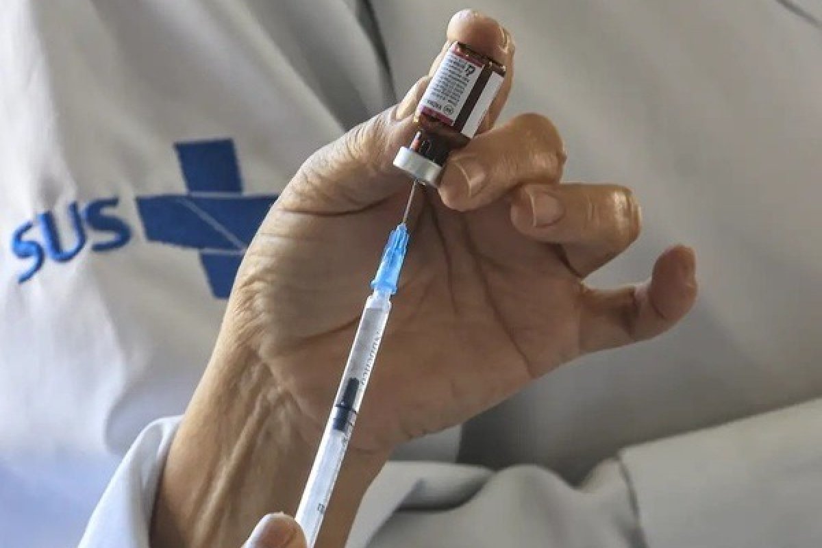 Anvisa autoriza vacina contra meningite para bebês a partir de 6 semanas
