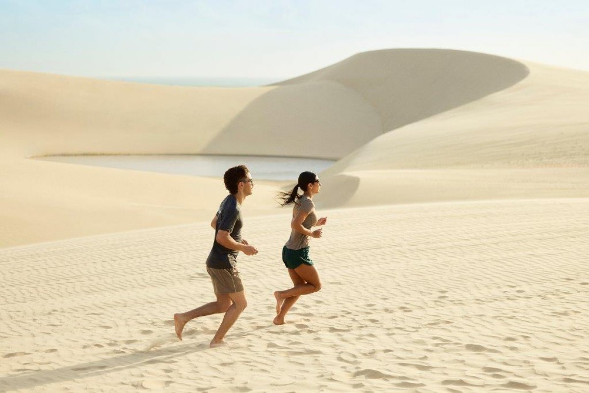 Track&Field apresenta coleção de Verão em campanha no Ceará que celebra a conexão entre esporte, moda e natureza! 