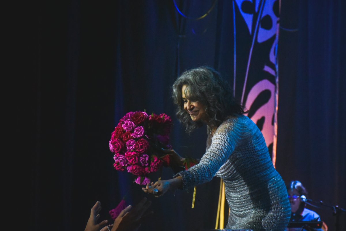 Simone volta a Salvador com uma turnê inédita, chamada ‘Que mulher é essa?’