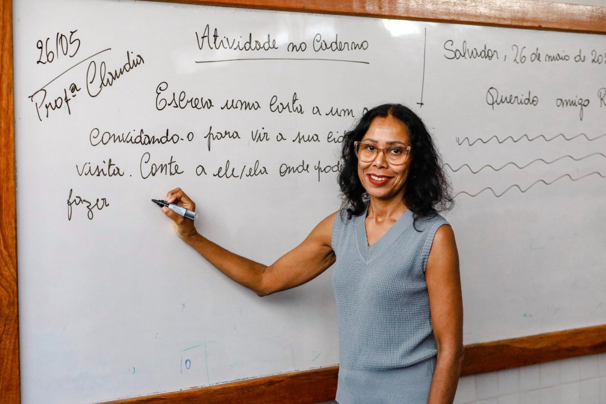 Aprovados em processo seletivo para nutricionistas, técnicos de nível superior e mediadores são convocados pela SEC