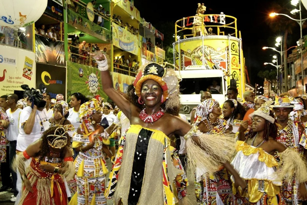 Governo da Bahia abre inscrições para os editais Carnaval do Pelô e Ouro Negro 2027