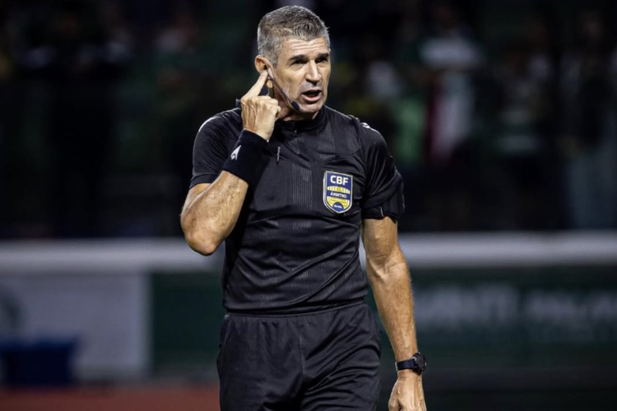 Marcelo de Lima Henrique se despede da arbitragem após 32 anos de carreira